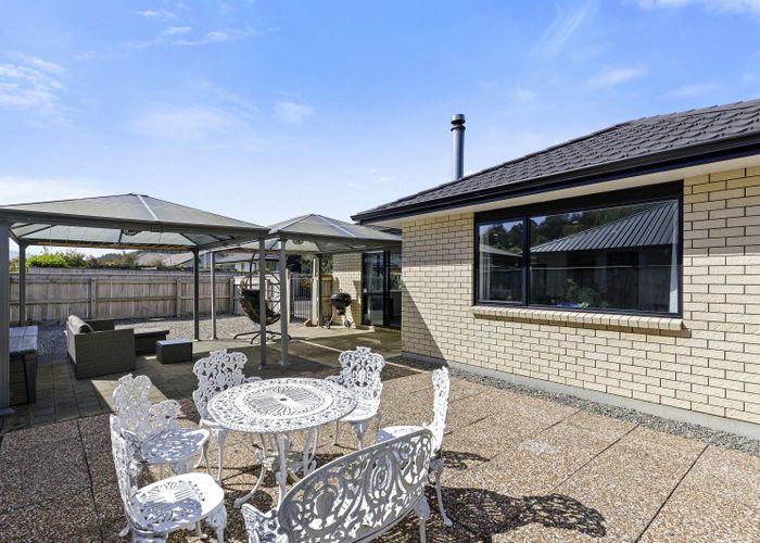  at 16A Sunstone Crescent, Brown Owl, Upper Hutt, Wellington