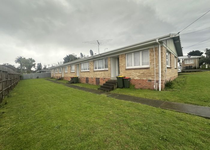  at 2/13 King Edward Avenue, Papakura, Papakura, Auckland