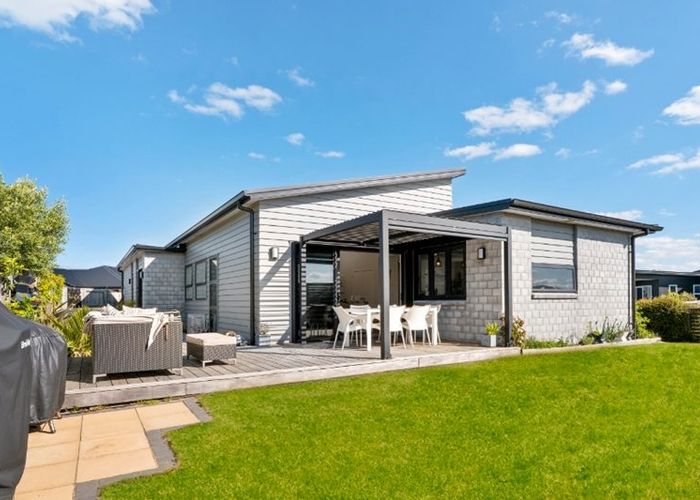  at 43 Kotiate Street, Papamoa Beach, Papamoa