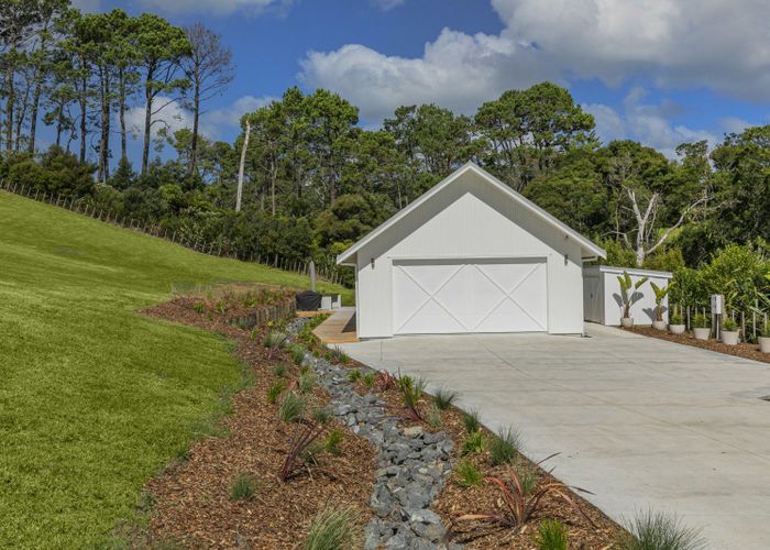  at 108 Barrett Road, Albany