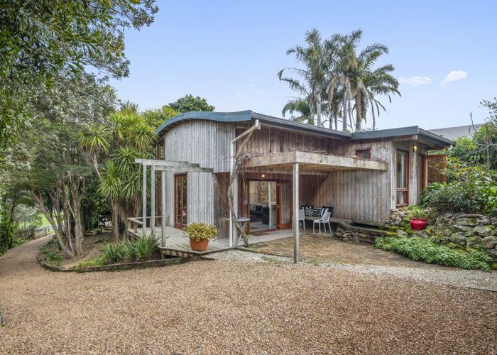  at 46 Tiri View Road, Palm Beach, Waiheke Island, Auckland