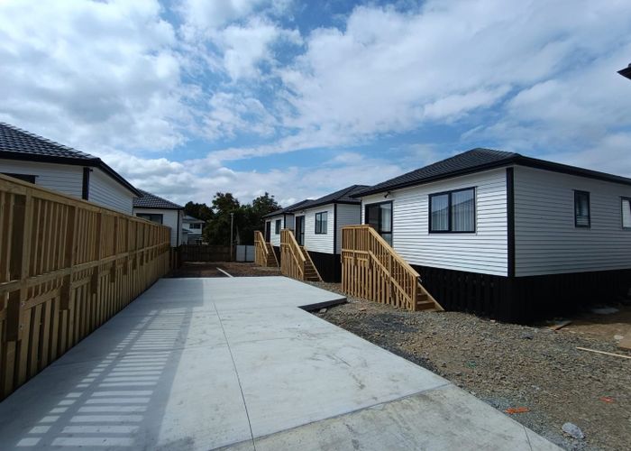  at 1/15 Lane Road, Weymouth, Manukau City, Auckland