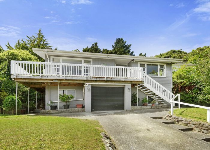  at 37 Thomas Street, Stokes Valley, Lower Hutt, Wellington