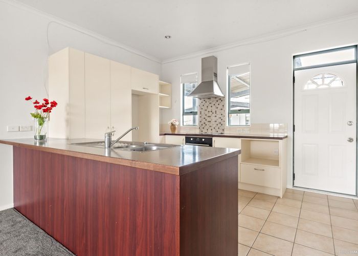  at 21/150 Chapel Road, Flat Bush, Auckland