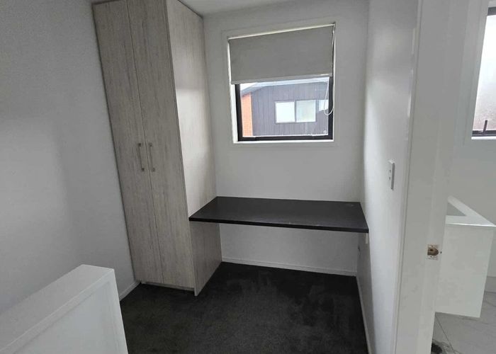  at 4/3 Milne Crescent, Taita, Lower Hutt