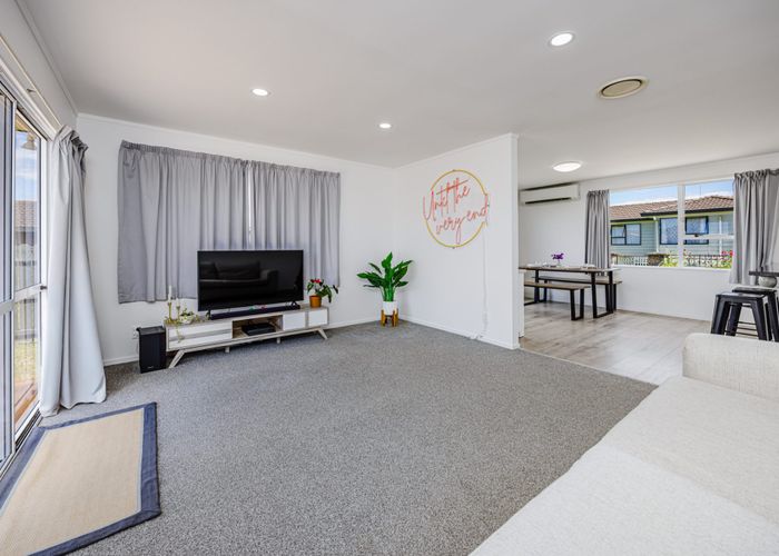  at 11 Jodie Place, Flat Bush, Manukau City, Auckland