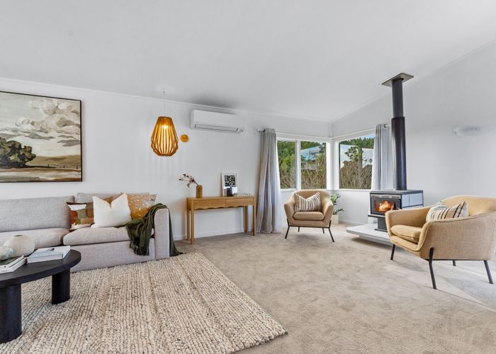  at 98 Eskdale Road, Birkdale, North Shore City, Auckland