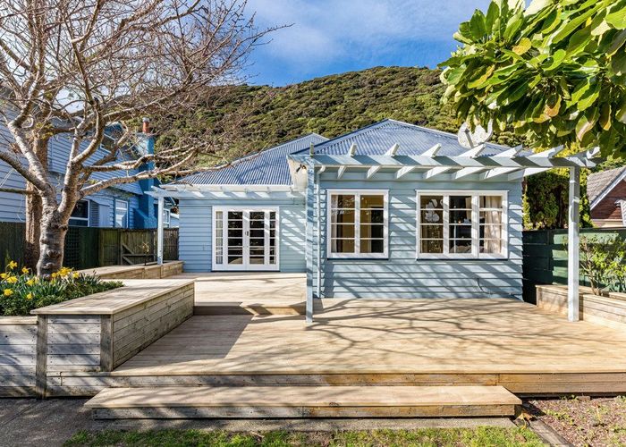  at 218 Muritai Road, Eastbourne, Lower Hutt, Wellington
