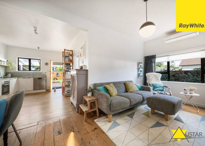  at 2/115 Trafalgar Street, Onehunga, Auckland City, Auckland