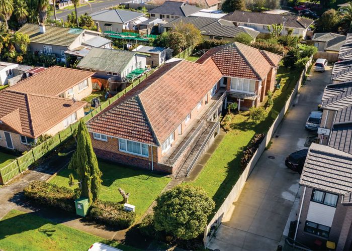  at 2/7 Corin Ave, Manurewa, Manukau City, Auckland