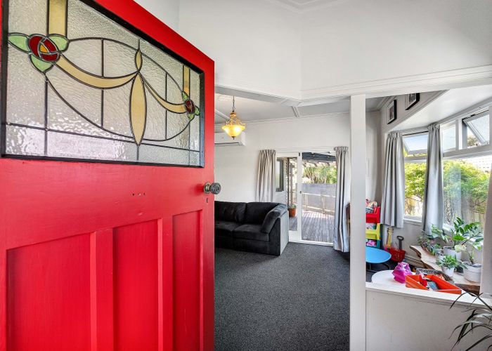  at 263 Huatoki Street, Vogeltown, New Plymouth, Taranaki