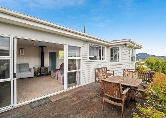  at 9 Tomkins Street, Green Island, Dunedin