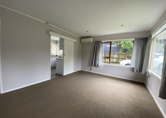  at 1/11 Tainui Street, Torbay, North Shore City, Auckland