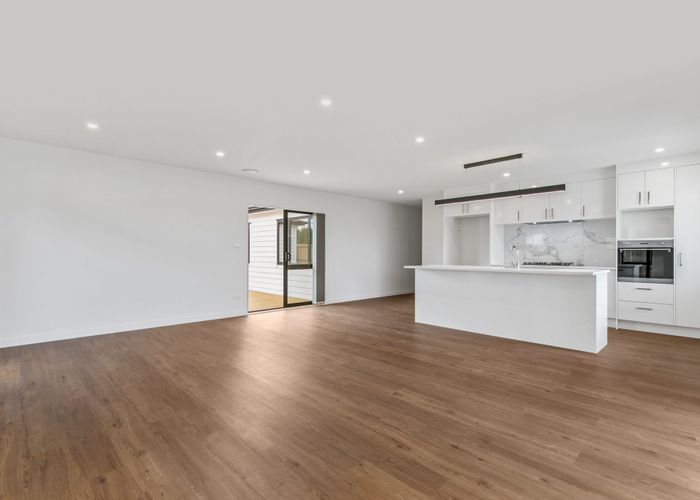  at 9 Hard Beech Street, Takanini, Papakura, Auckland