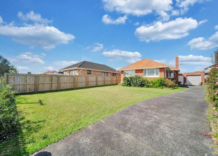  at 52 Milton Road, Papatoetoe, Auckland