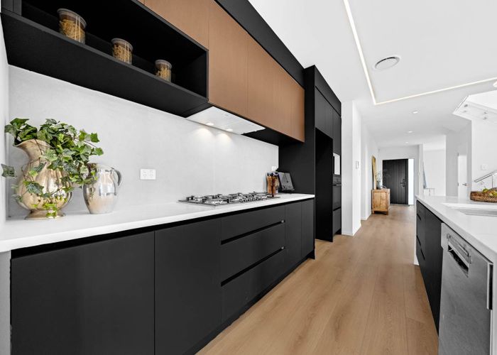  at 115 Thomas Road, Flat Bush, Manukau City, Auckland