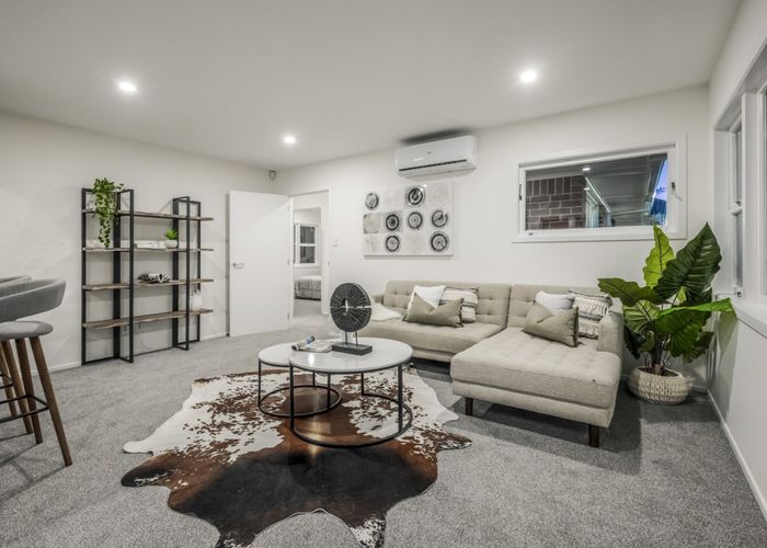  at 47 Grande Vue Road, Hillpark, Auckland