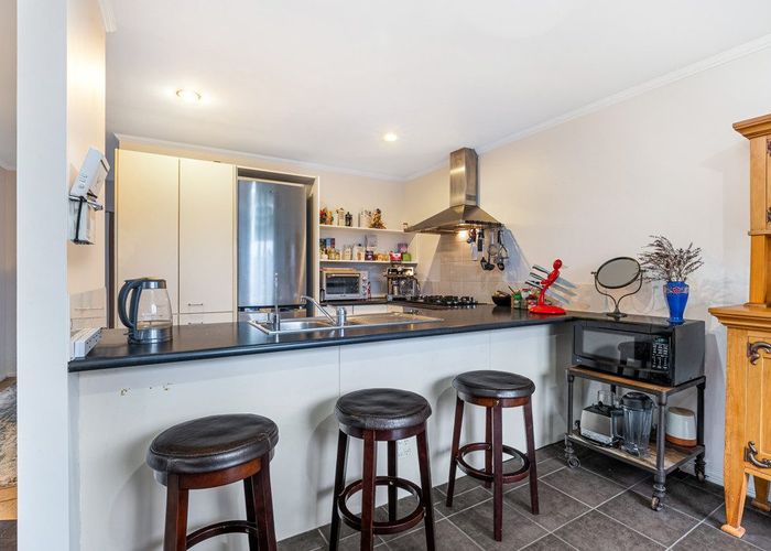  at 18O Hudson Street, Ellerslie, Auckland