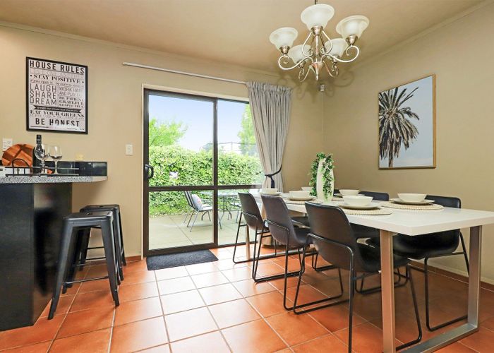  at 12 Railey Place, Greenmeadows, Napier