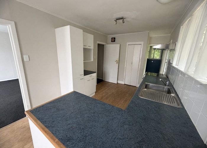  at 39 Korau Grove, Stokes Valley, Lower Hutt, Wellington