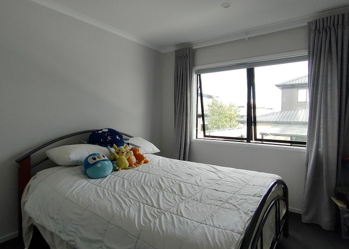  at 4 Nohoanga Road, Karaka, Franklin, Auckland