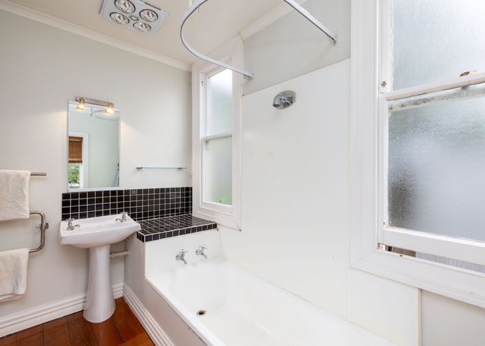  at 1/15 Champion Street, Edgeware, Christchurch City, Canterbury