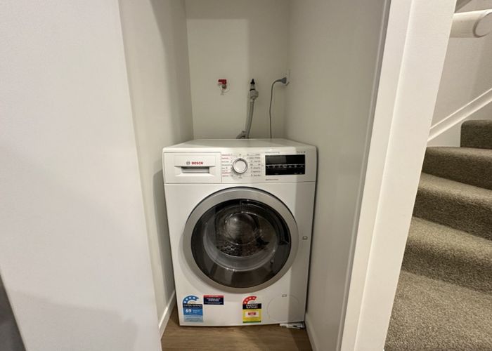  at 1/47A Huntington Drive, Botany Downs, Manukau City, Auckland