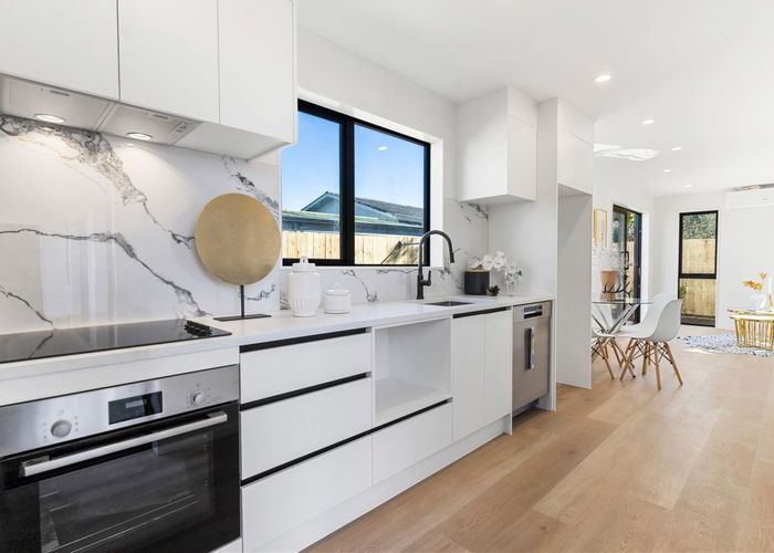 For rent 52A Border Road, Henderson, Waitakere City, Auckland homes