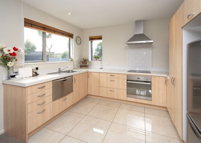  at 2/417A Bower Avenue, Parklands, Christchurch City, Canterbury