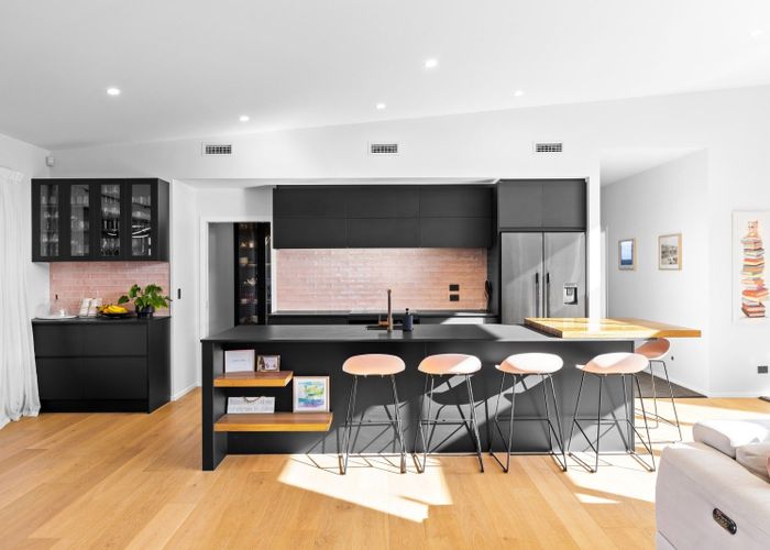  at 7 Edenmore Terrace, Fitzherbert, Palmerston North, Manawatu / Whanganui