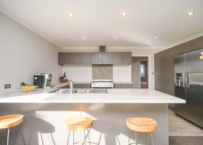  at 8 Silkwood Place, Fitzherbert, Palmerston North