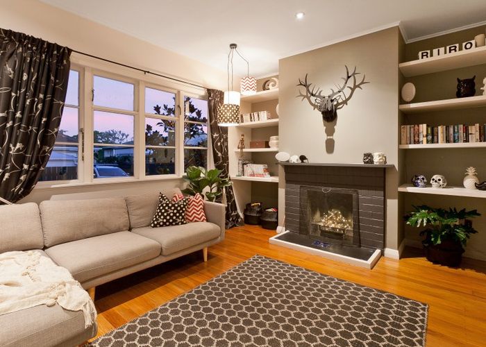  at 40 Riro Street, Point Chevalier, Auckland