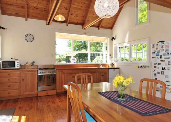 at 487 Thorpe-Orinoco Road, Thorpe