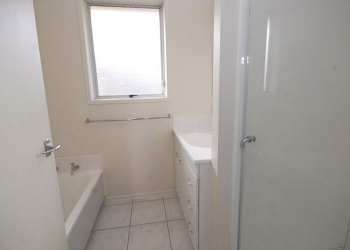  at 13 Tahu Cresent, Sunnynook, North Shore City, Auckland