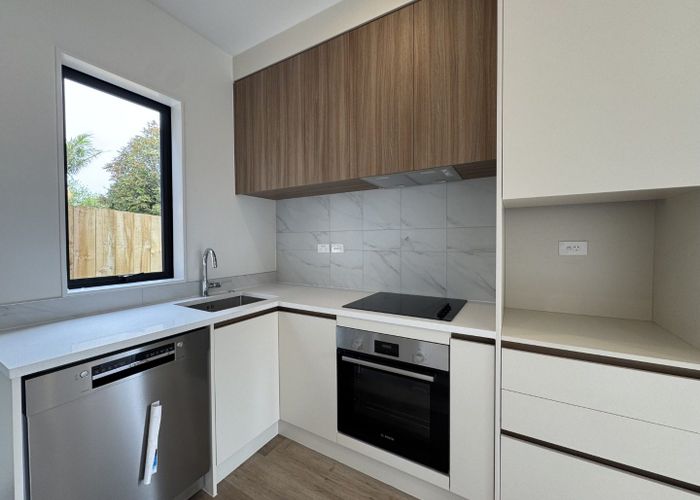  at 1/35 Crawford Avenue, Mangere Bridge, Manukau City, Auckland