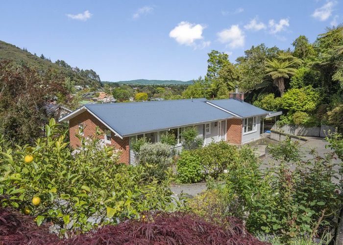  at 27 Woodvale Grove, Fairfield, Lower Hutt