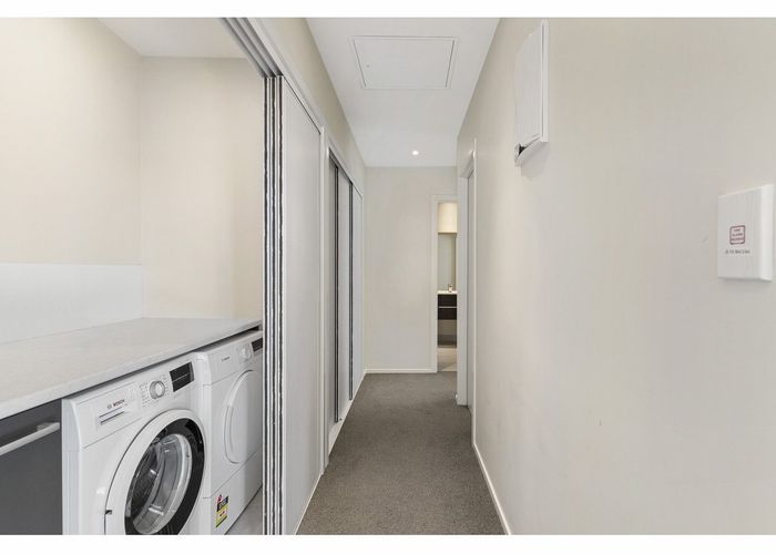 at 201/69E Hall Avenue, Mangere, Auckland