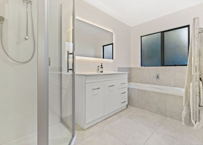  at 12 Phoebe Meikle Place, Torbay, North Shore City, Auckland