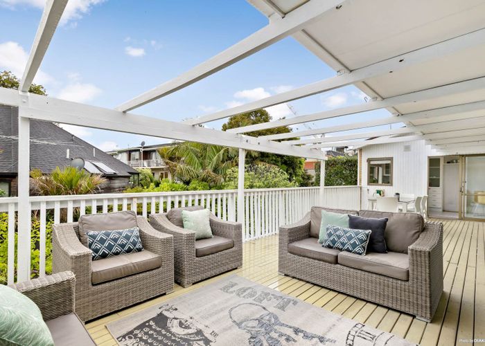  at 3/40 Vale road, St Heliers, Auckland