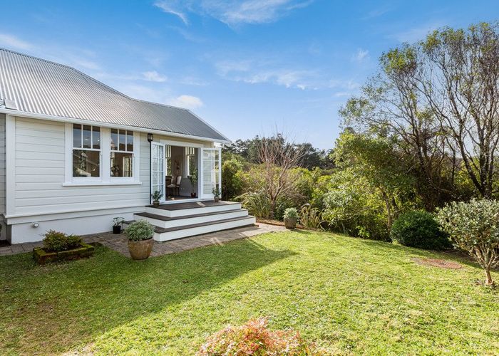  at 2 Castlemaine Close, Karori, Wellington, Wellington