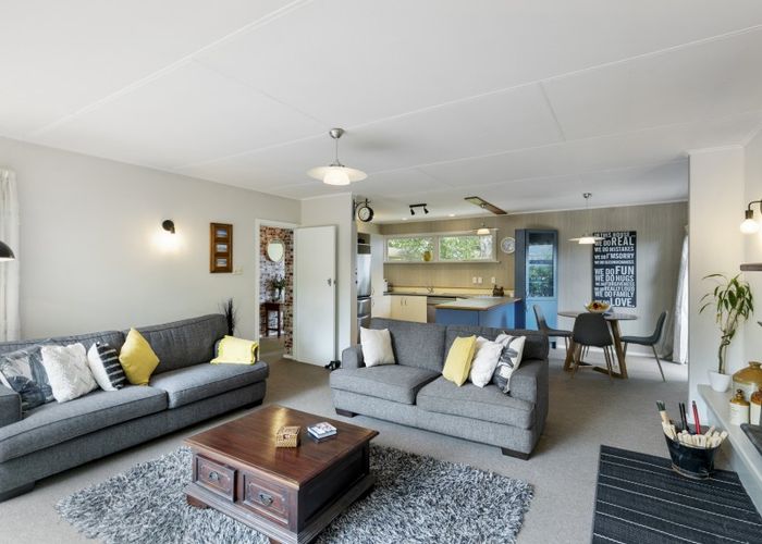  at 33 Wright Street, Wainuiomata, Lower Hutt