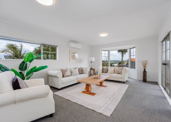  at 2/16 Jutland Road, Takapuna, North Shore City, Auckland
