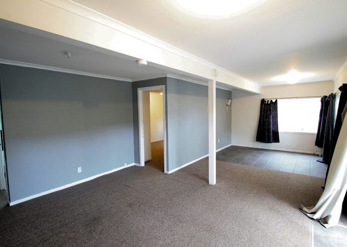  at 265B Te Atatu Rd, Te Atatu South, Waitakere City, Auckland