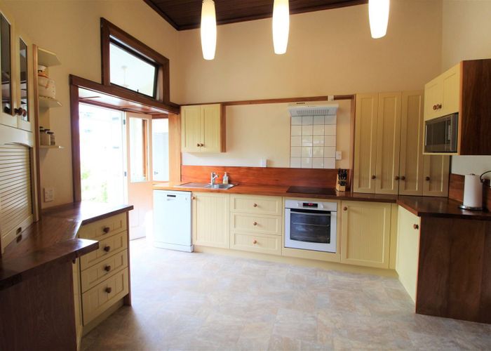 Free property data for 35 Beverley Road, Maori Hill, Timaru homes.co.nz