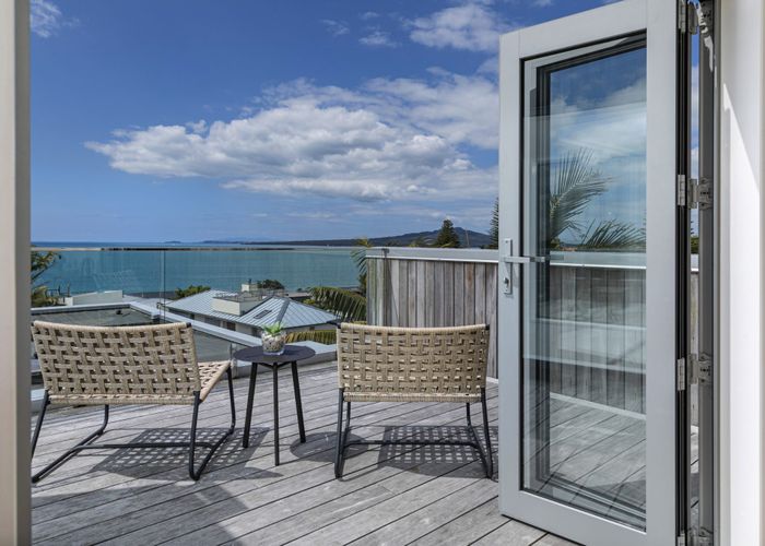  at 1/8 Rarere Road, Hauraki, Auckland