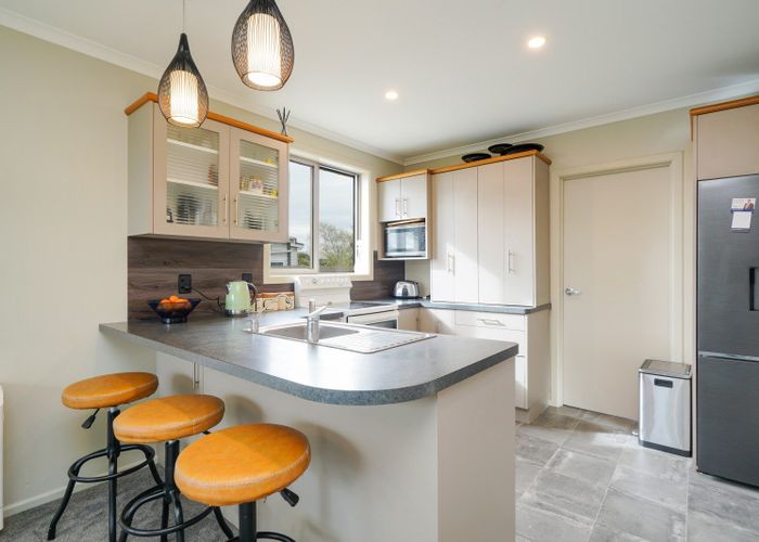  at 27 Dudley Street, Grasmere, Invercargill