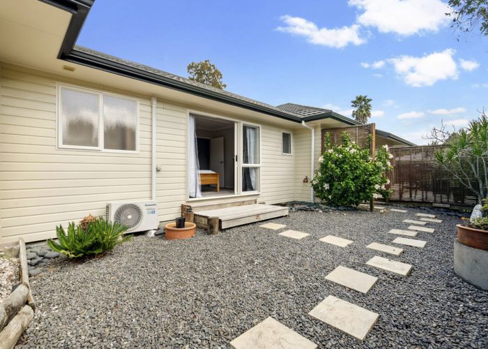  at 74A Marlborough Avenue, Glenfield, Auckland