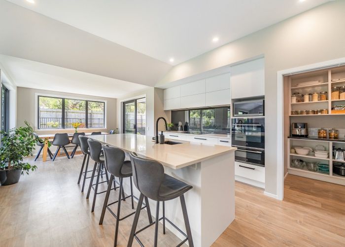  at 355 Grays Road, Pauatahanui, Porirua, Wellington