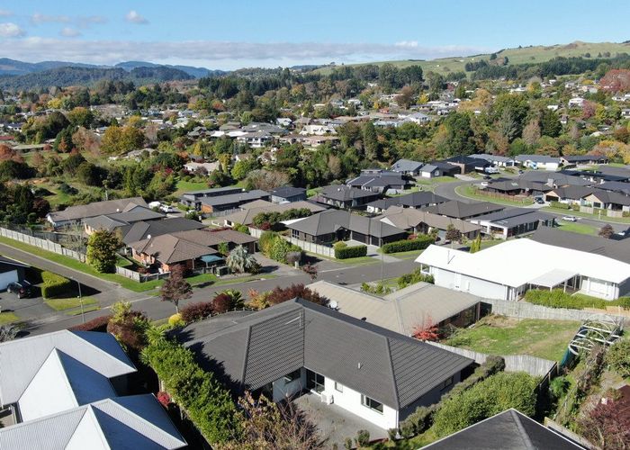  at 5 Baxendale Drive, Matipo Heights, Rotorua, Bay Of Plenty