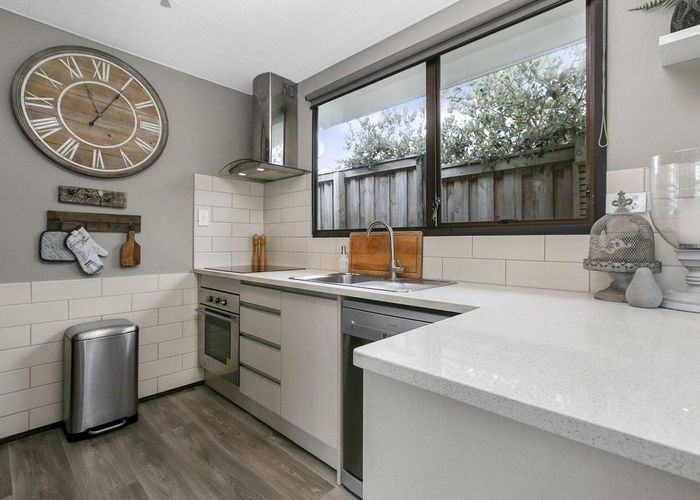  at 26A Kamara Road, Glen Eden, Waitakere City, Auckland